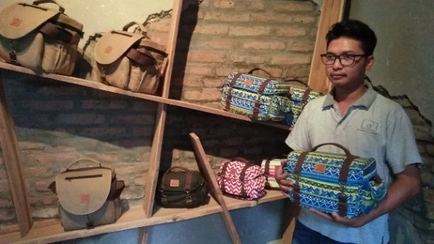 Nyesel! Ini Keluhan Pesan Tas Di Produksi Tas Jakarta